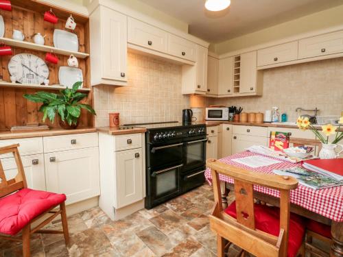 Elm Cottage Bideford - image 8