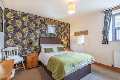 Stables Cottage - image 6