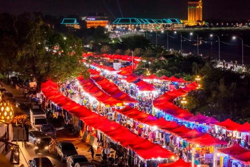 Crowne Plaza Vientiane, an IHG Hotel