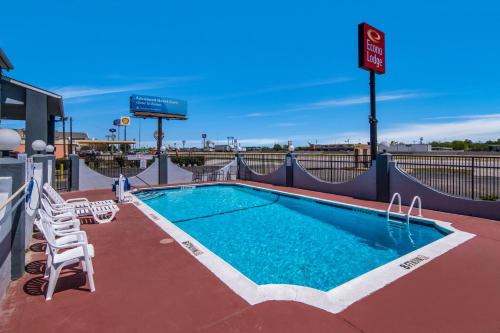 Econo Lodge Waco North I-35