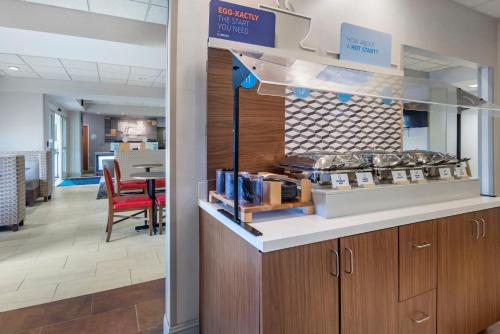 夏洛特西加斯托尼亚智选假日酒店 夏洛特西加斯托尼亚智选假日酒店