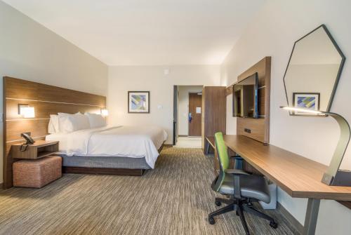 Holiday Inn Express & Suites - Asheboro, an IHG Hotel