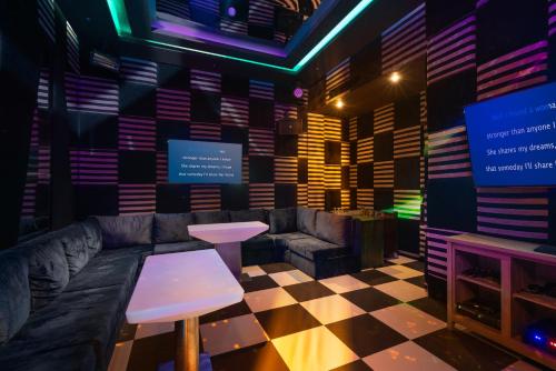 Regal Reseau Hotel & Spa