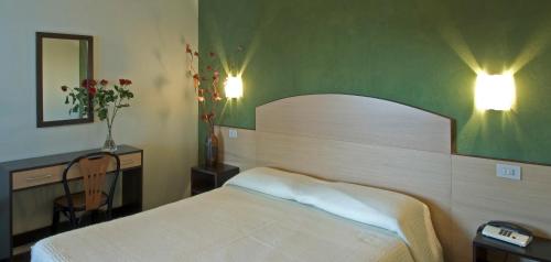 Hotel Il Cavaliere Nero - image 10