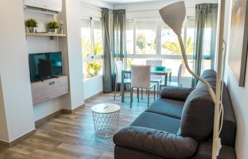  Algarrobo Beach Holidays - Alojamientos La Torre in Algarrobo-Costa