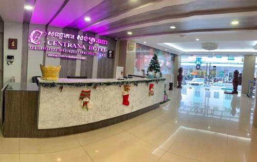 森特拉納酒店 CentranaHotel