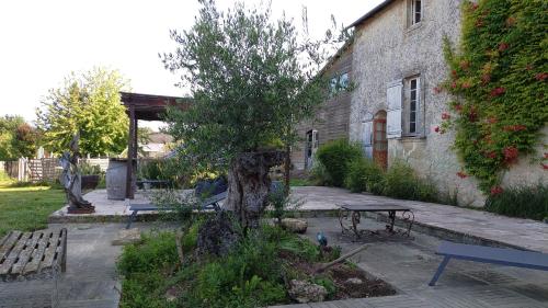 Le Manoir de Gâtines - image 2