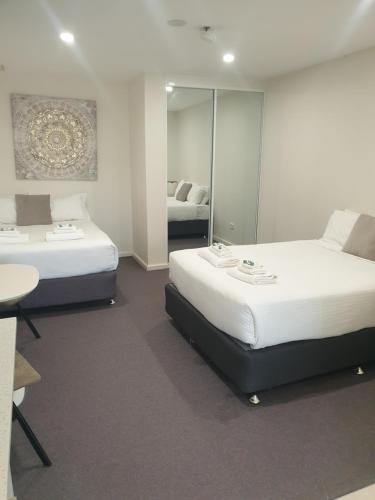 Carlton Suites photo 4