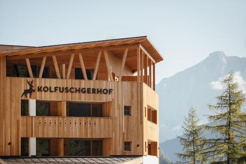 Kolfuschgerhof Mountain Resort - Hotel - Colfosco