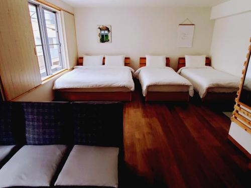 Rooms, Tokyo (photo 6)