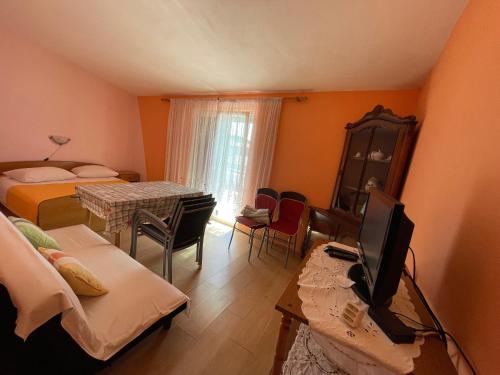  Apartmani Anka i Antonio in Drage