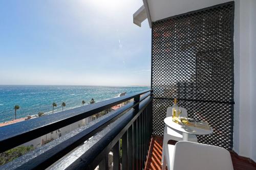 Beverly Park - image 11