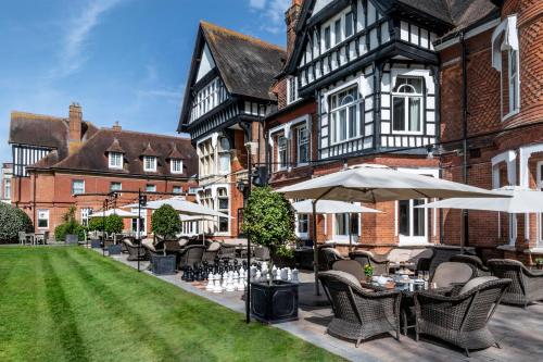 Exterior view, Woodlands Park Hotel in Greater London South West