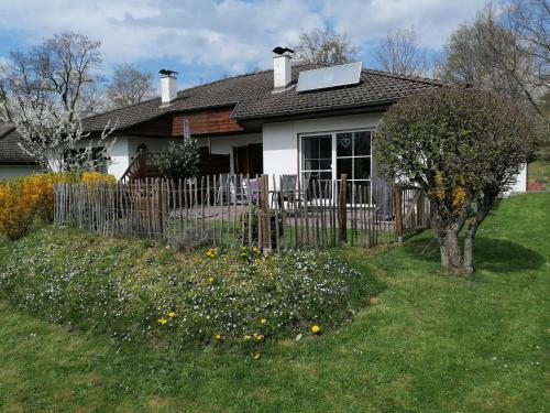 Ferienhaus Rudi in Frankenau, Deutschland