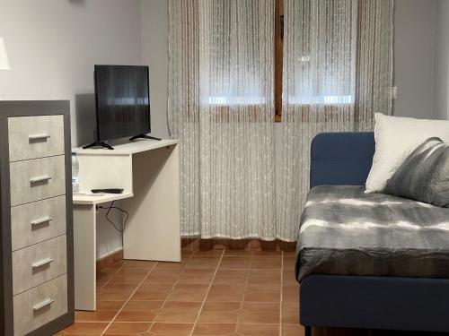 Hostal EL GRIEL NO DISPONEMOS DE RECEPCIÓN FÍSICA