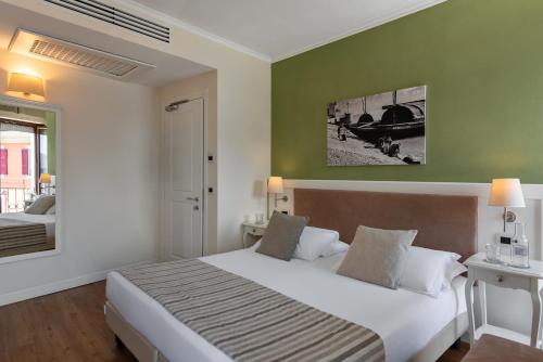 Hotel Garni Corona - image 14
