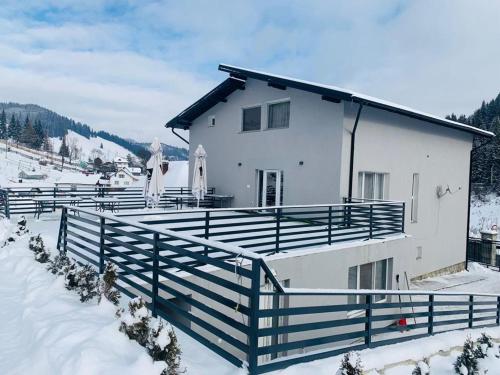 Valea Putnei Residence- Rooms for rent in Valea Putnei