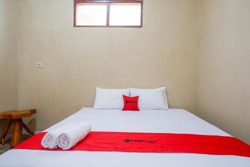 RedDoorz near Yogyakarta International Airport