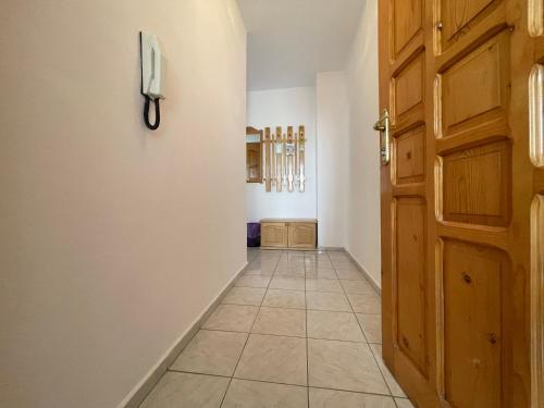 2 bedrooms, 4 beds