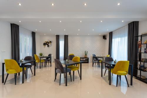 อาหารและเครื่องดื่ม, Villa Fortis B&B in ออกรุค กอนจิ
