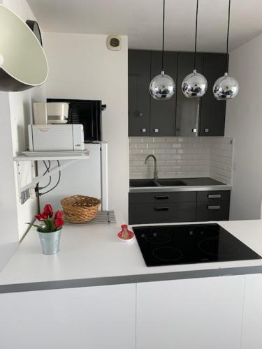 Apartment image 9