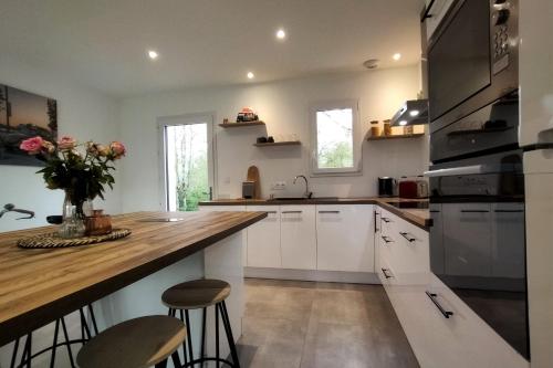 Maison neuve à proximité des plages et animations 4 pers gîte à louer Landeronde