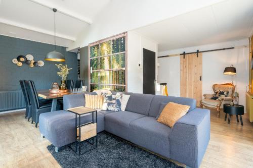  Lodge Nature &joy - Vrijstaand woonhuis in bos, met rust en vermaak in Rheezerveen