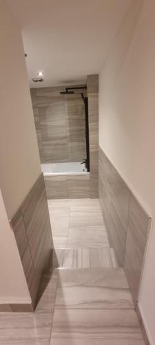 Hounds Gate Luxury Apartments by 1508 Stays Room Type - One-Bedroom Apartment