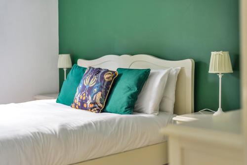 St James Court - 2 bed house 10 mins to York Station gîte à louer Clifton