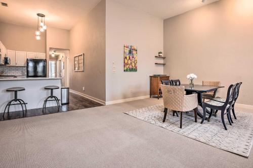 Charming Dtwn Holland Escape Above Crust 54! in Holland, USA