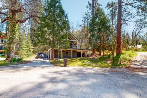 Rustic Cabin Rustic Cabin