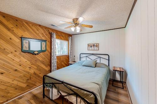 Rustic Cabin Rustic Cabin
