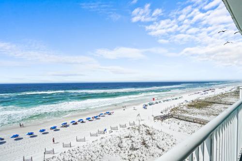 Islander Beach Resort by Panhandle Getaways - image 12