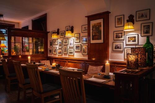 Restaurant, Ott's Hotel Weinwirtschaft & Biergarten Weil am Rhein/Basel in Weil am Rhein