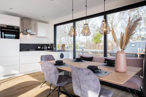 Welcome in - Houseboat 'de Valreep' met tuin - Sneek - Offingawier, Offingawier (photo 5)