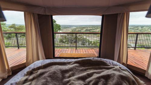 Surrounding environment, Walden Retreats Hill Country in Johnson City (TX)