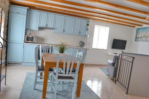  Apartments Casa Flores in Rovinj