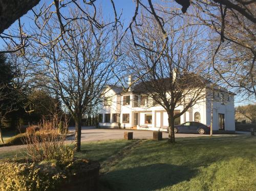 Ashwoods House 1