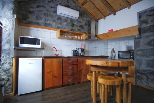 บริการและสิ่งอำนวยความสะดวก, Aldeia Dos Caldeiroes in เซา มาเตอุส