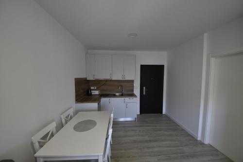 Apartmani JURIĆ (Apartmani JURIC) in Sluzanj