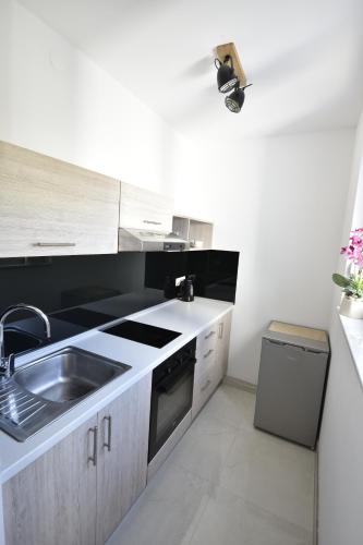 Apartmani JURIĆ (Apartmani JURIC) in Sluzanj