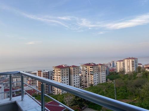  Deniz manzaralı lüks daire in Trabzon