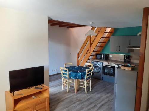 Appartement agréable à 5 mn du centre du village