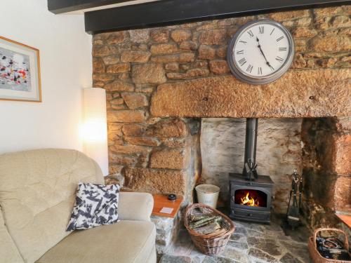 Blackadon Farm Cottage - main image