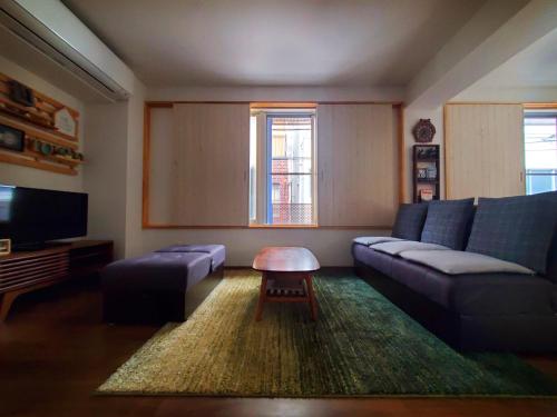 Rooms, Tokyo (photo 10)