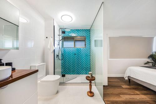 Lovely 2bd Unit, Patio and views. Best weekly rate - Tap to explore photos