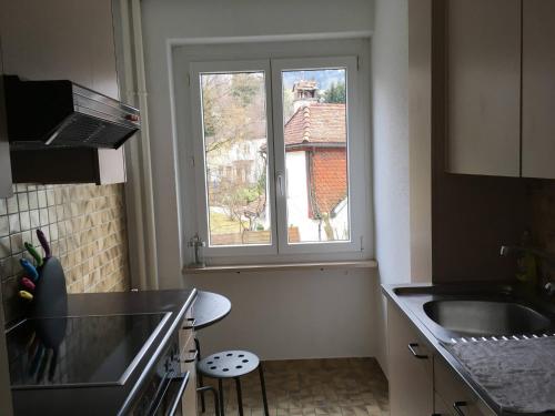 2 Zimmer mit Balkon, zentrale ruhige Lage