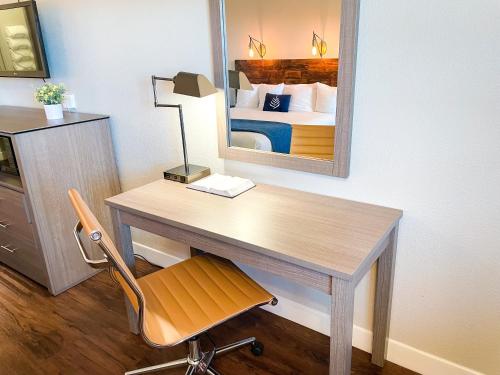 Budget Lodging by Pinemark - image 8