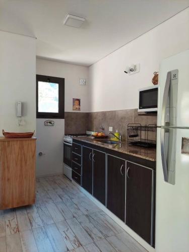 One-Bedroom Apartment image 2