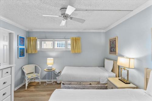 Holiday Surf & Racquet Club 324 - image 14
